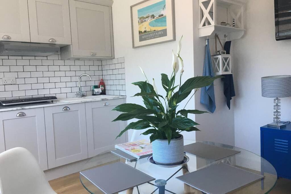 Stylish Holiday Let In Central Broadstairs Διαμέρισμα Εξωτερικό φωτογραφία